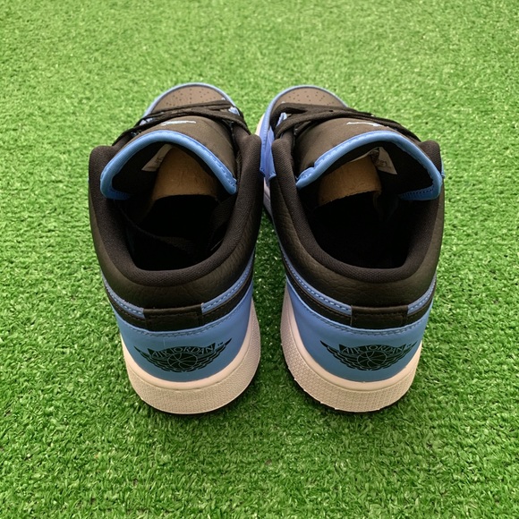 -Edm- 💠*NEW* Air Jordan 1 Low “University Blue” (GS) - Picture 5 of 11